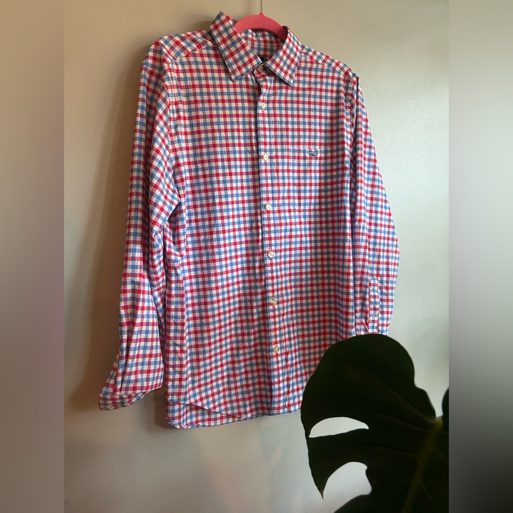 Men’s Vineyard Vines 🐋 Red and Blue Casual Button Down Shirt size medium